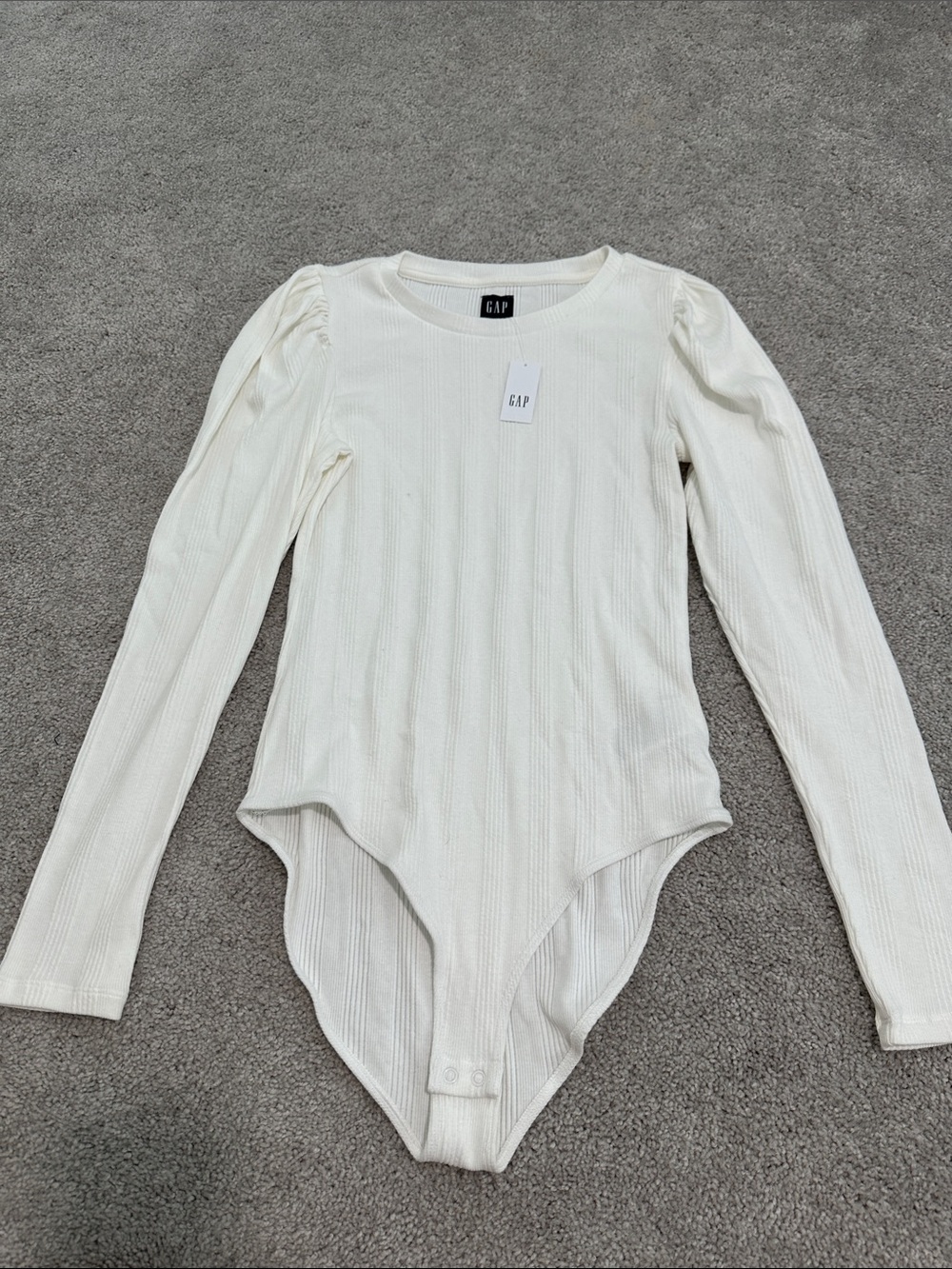 GAP  Ribbed Long Sleeve Bodysuit